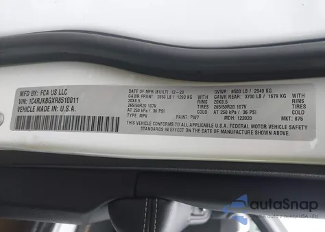 2024 Jeep Grand Cherokee L Limited 4X4 from USA, damaged, VIN 1C4RJKBGXR8510011